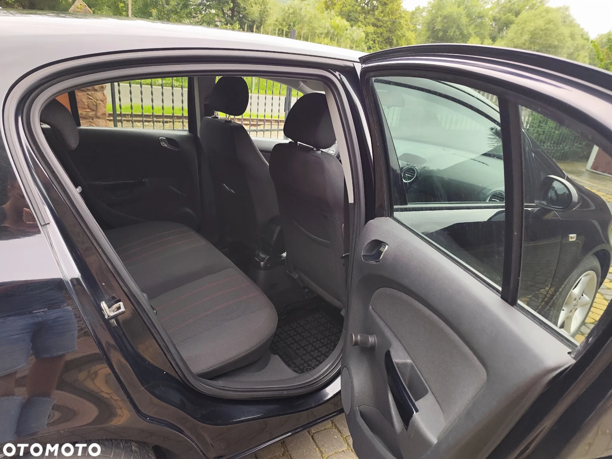Opel Corsa 1.4 16V Active - 7
