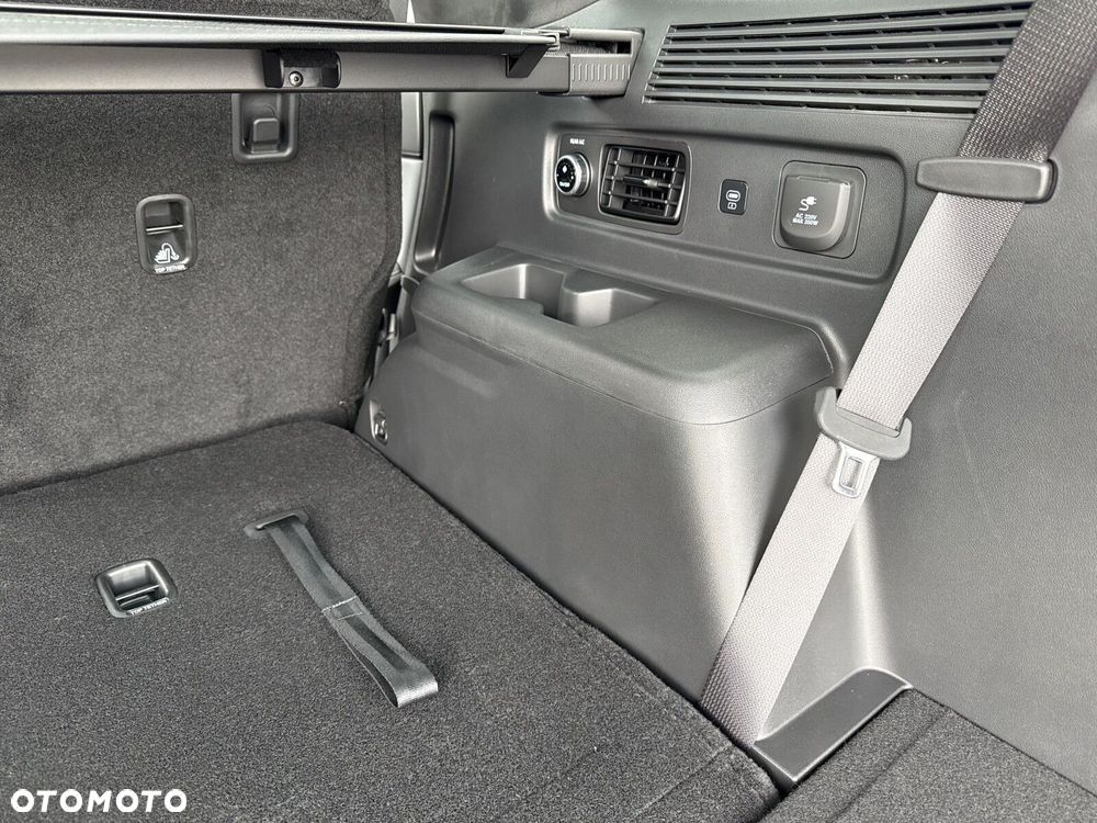 Hyundai Santa Fe 1.6 T-GDI HEV Calligraphy 4WD 6os - 31