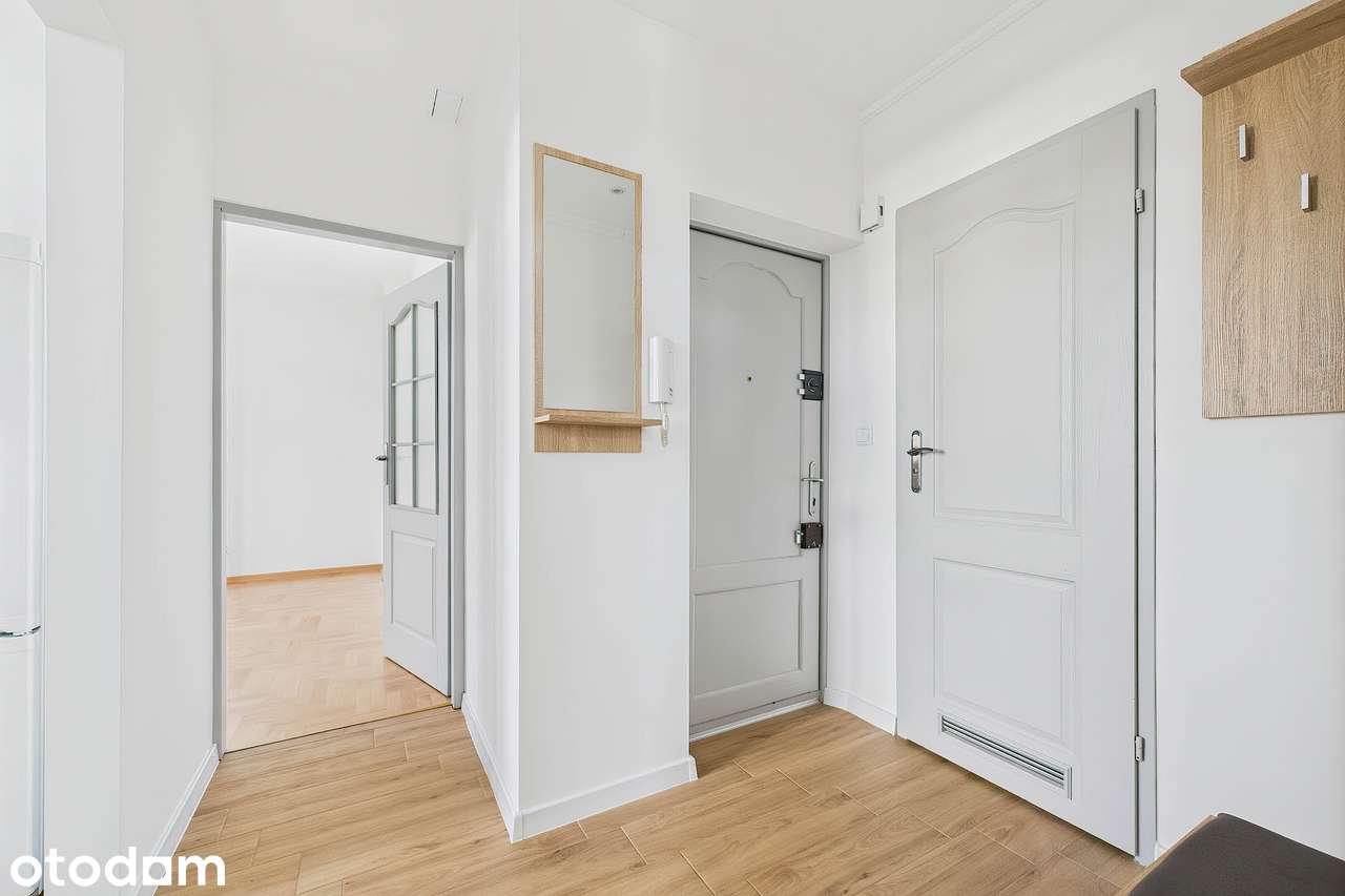 PRAGA Plac Hallera | 2 pokoje + kuchnia | Taras 75m2