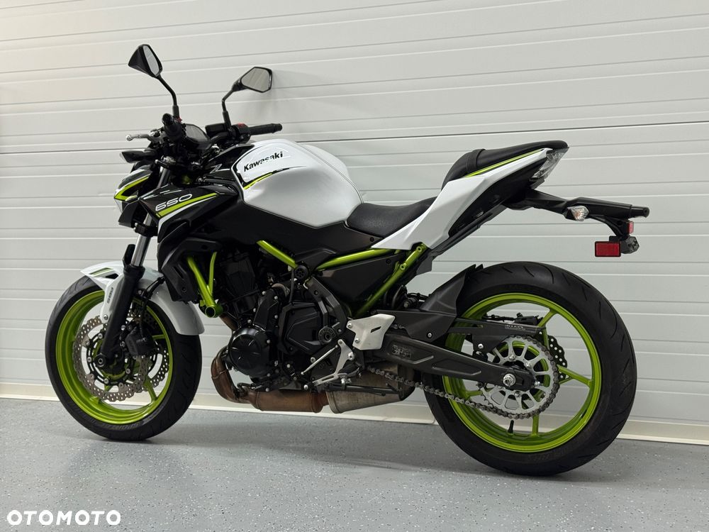 Kawasaki Z - 11