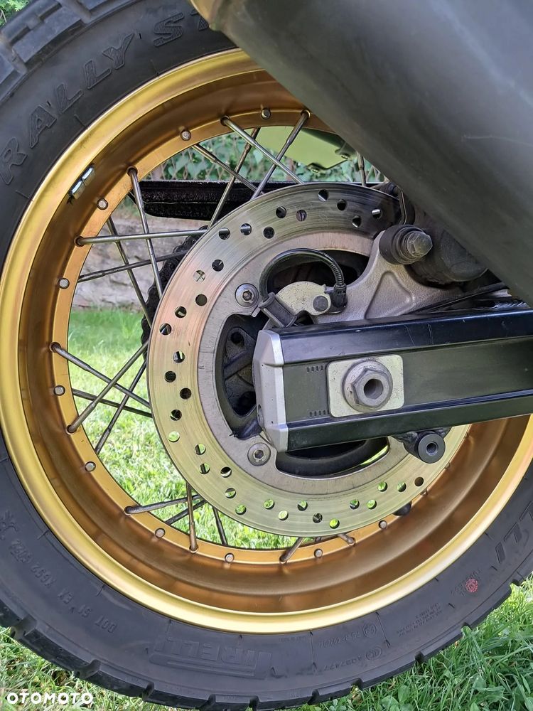 Suzuki V-STROM - 7