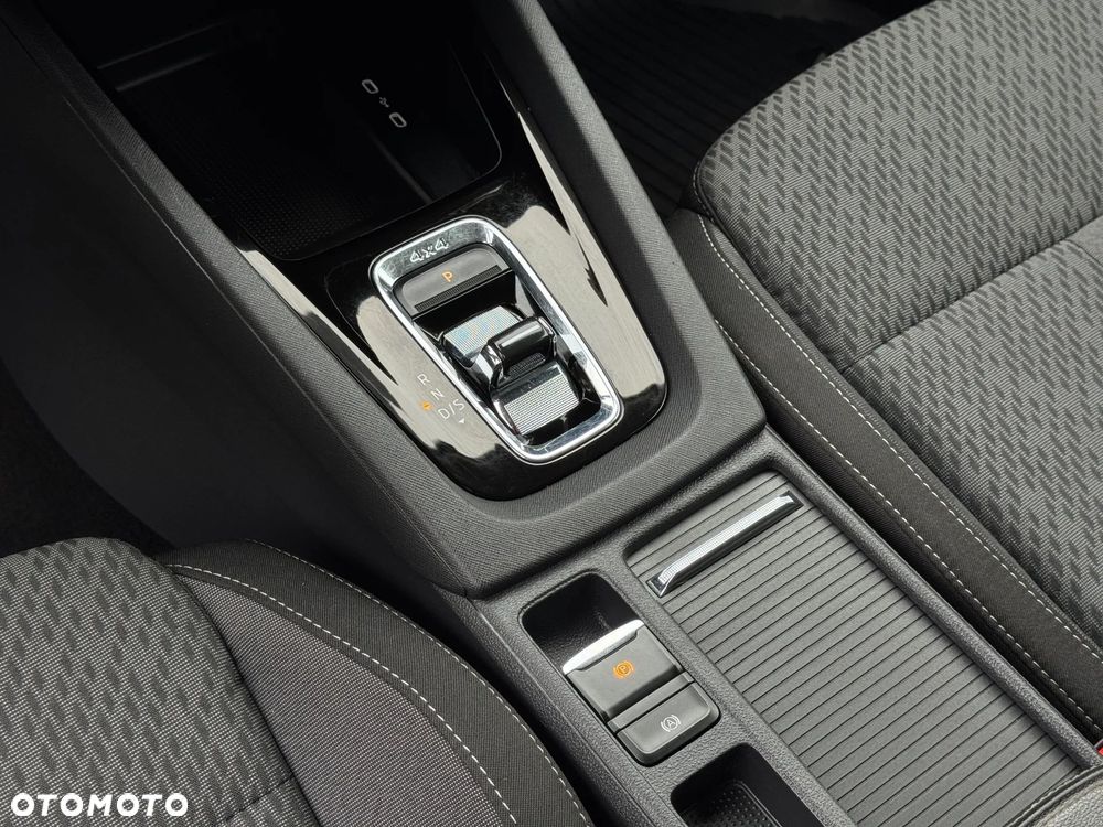 Skoda Octavia 2.0 TSI 4x4 Style DSG - 24