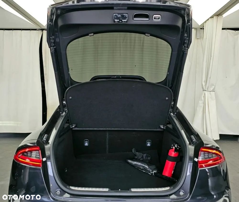 Kia Stinger - 21