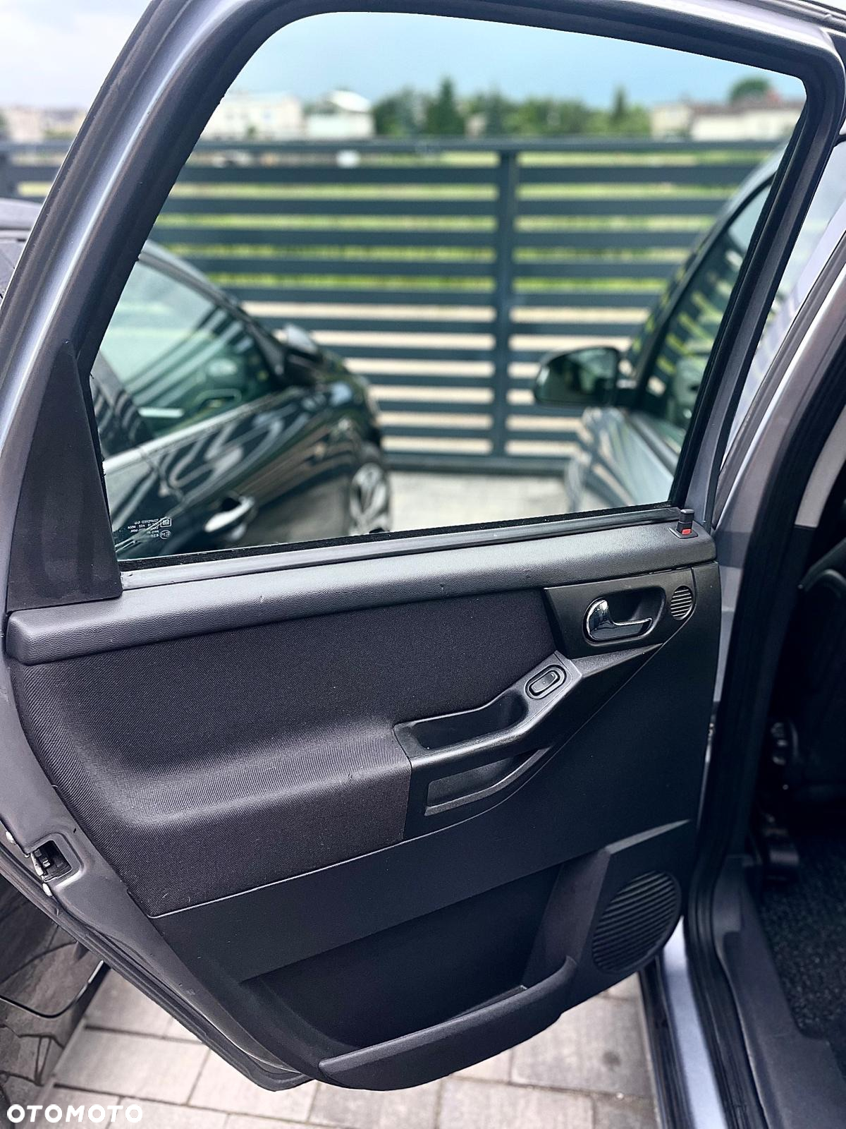 Opel Meriva - 8