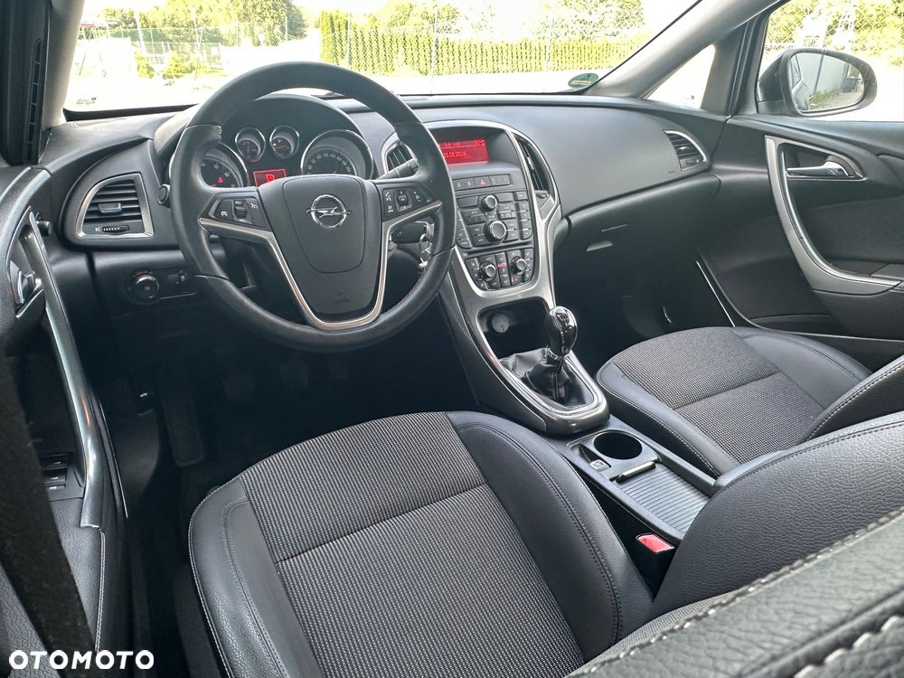 Opel Astra 1.4 Turbo Innovation - 12