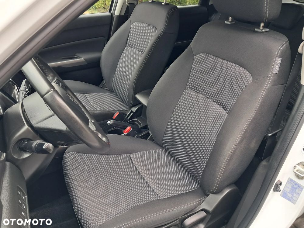 Suzuki Vitara - 22