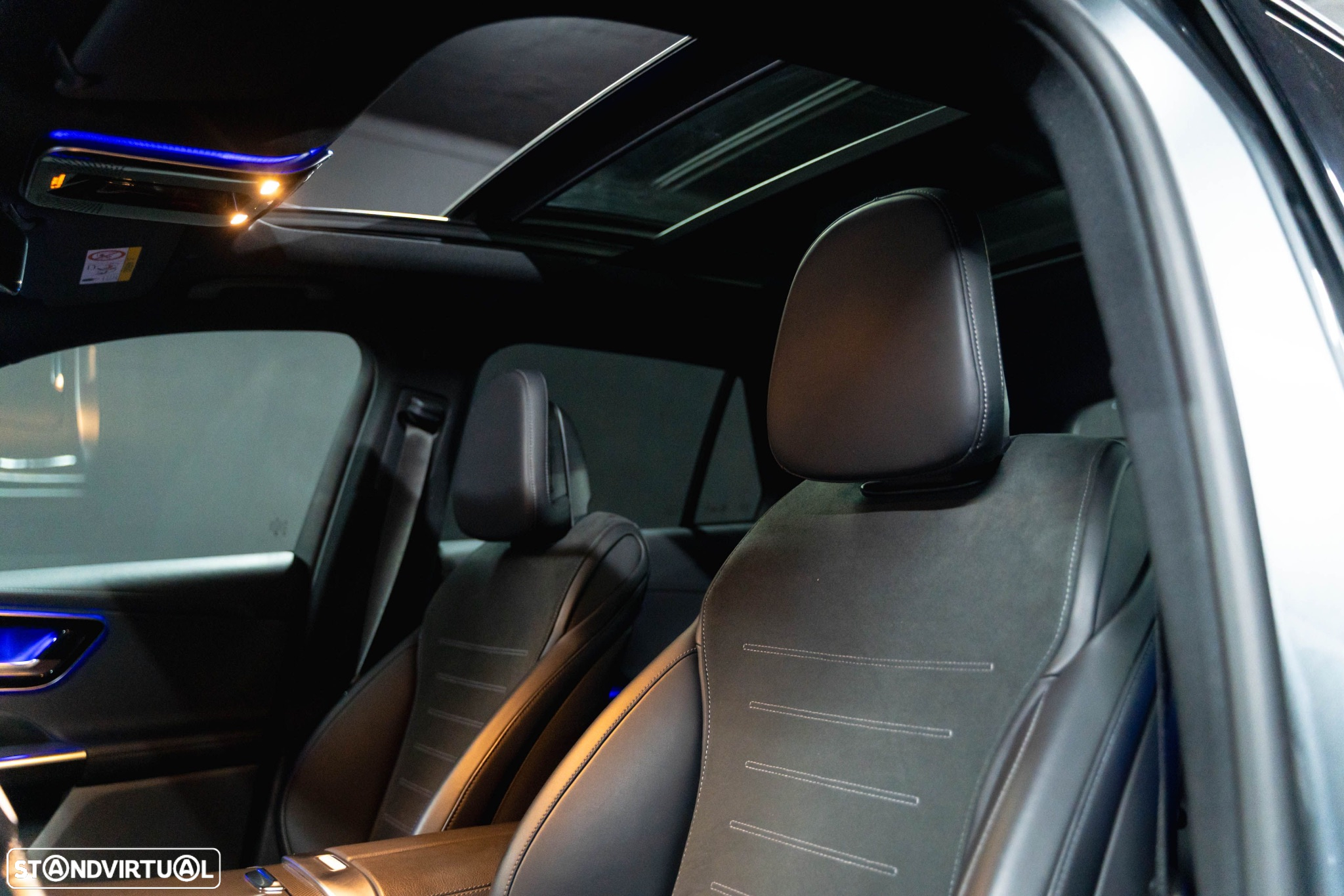Mercedes-Benz GLC 300 d 4Matic 9G-TRONIC AMG Line Advanced - 13