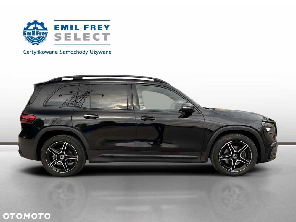 Mercedes-Benz GLB - 7