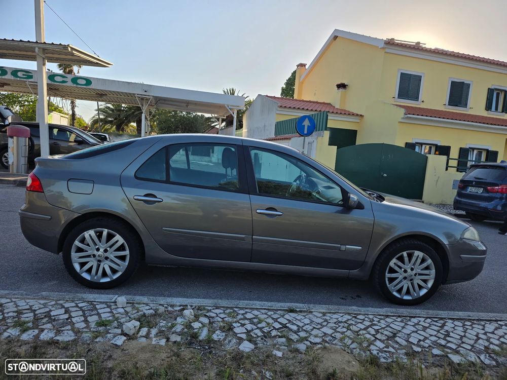 Renault Laguna 1.9 dCi Dynamique Edition - 4