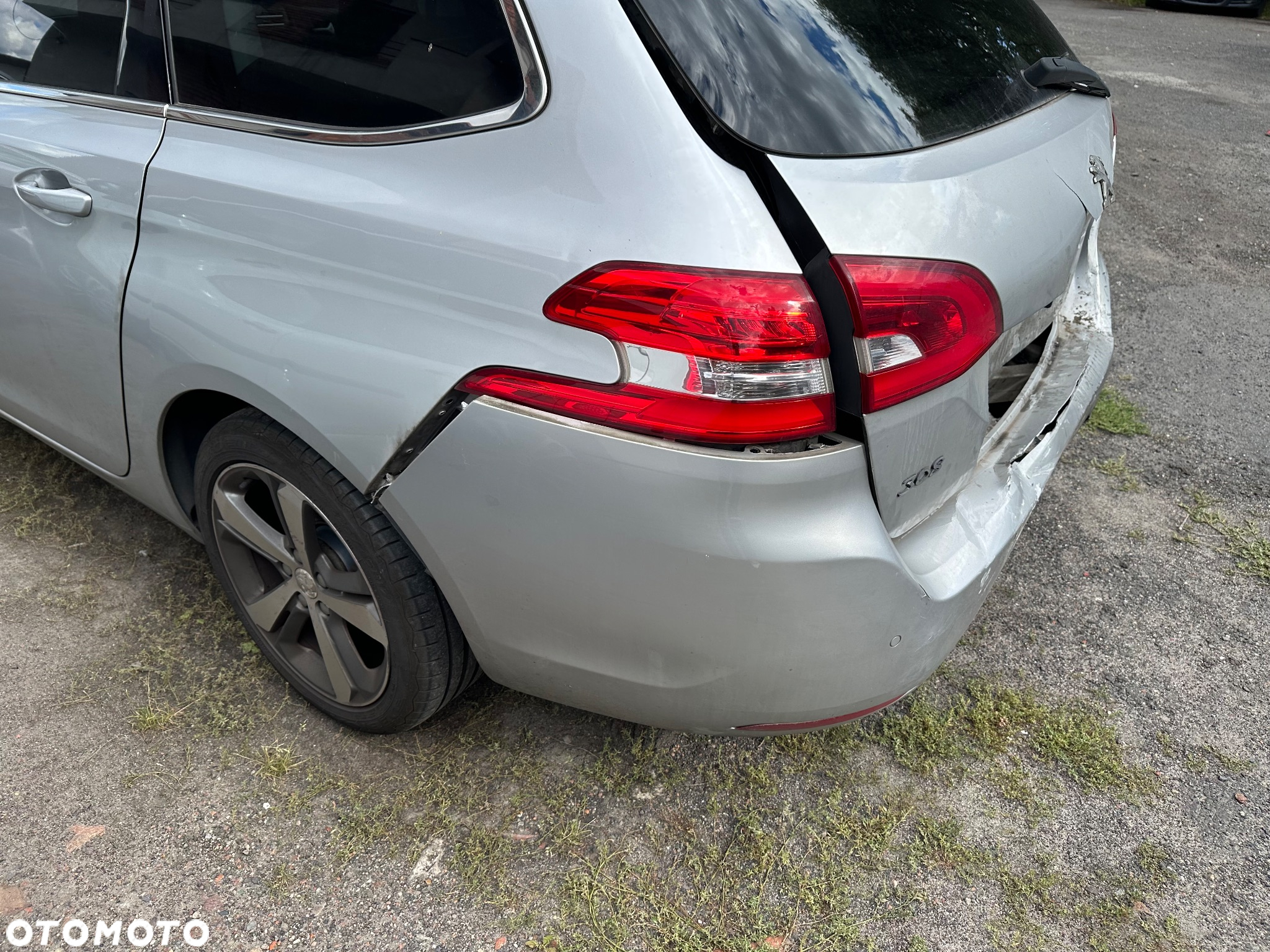 Peugeot 308 SW 1.6 e-HDi Active S&S - 10