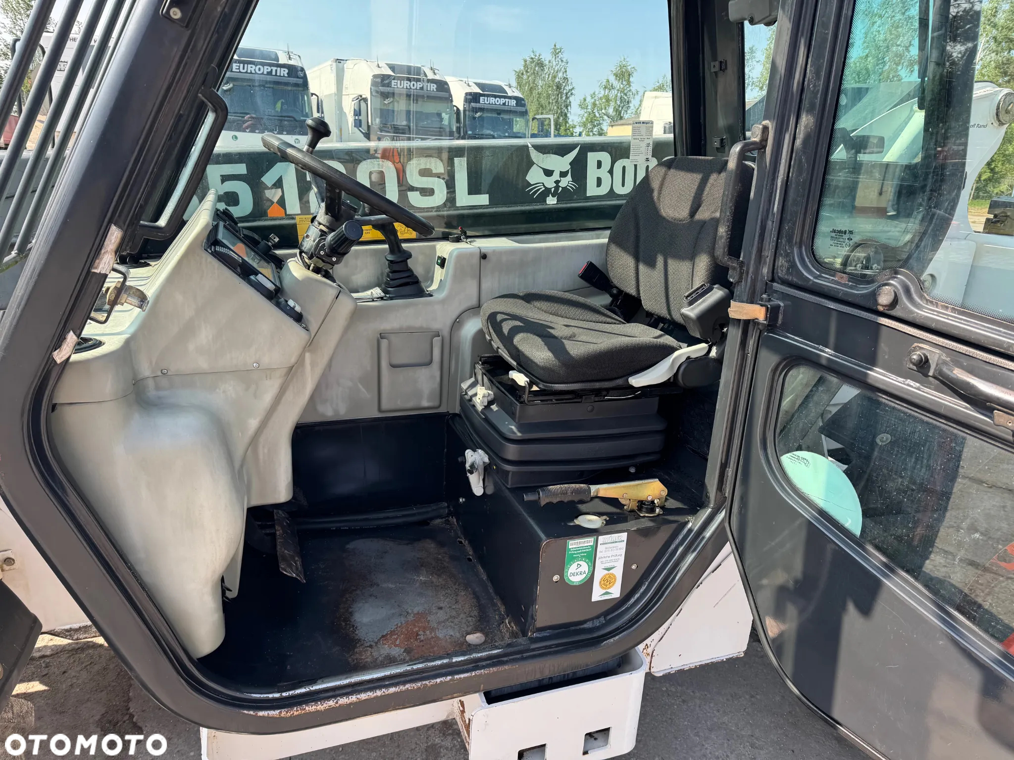 Bobcat T35120SL - 6