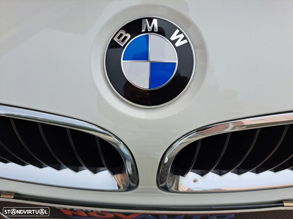 BMW 318 d Touring - 31