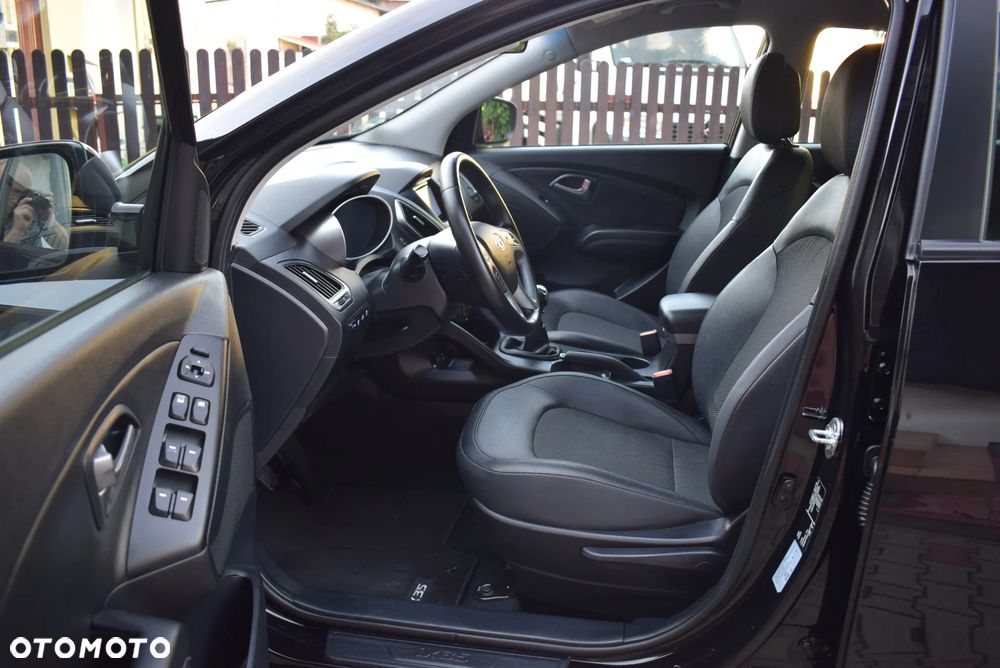 Hyundai ix35 1.6 2WD blue Comfort - 11