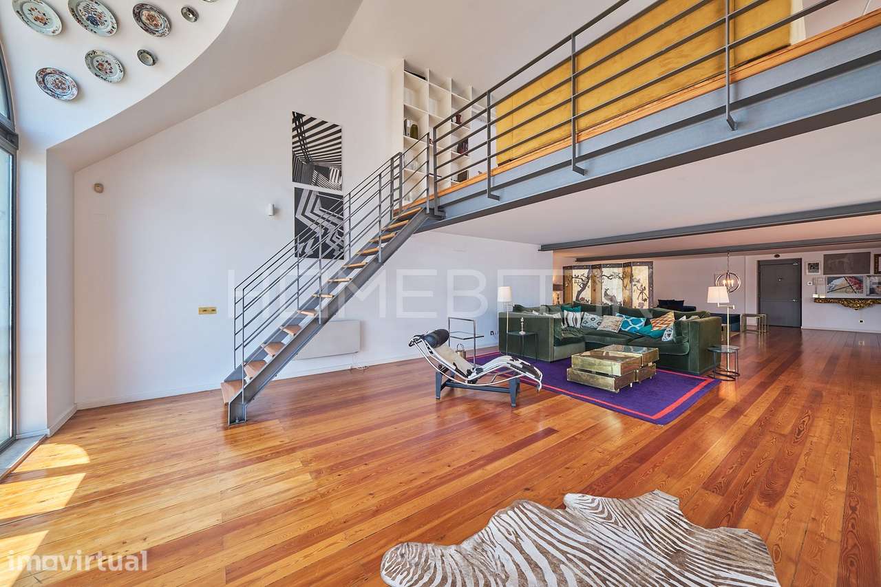 Loft Duplex Penthouse com vista sobre o Tejo - Grande imagem: 3/36