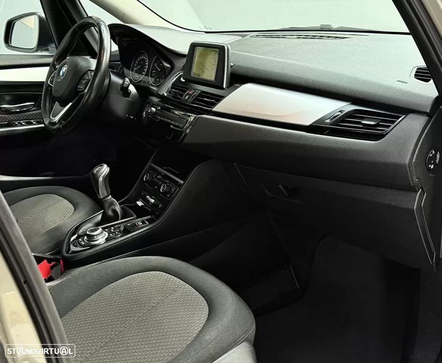 BMW 216 Active Tourer d Advantage - 22