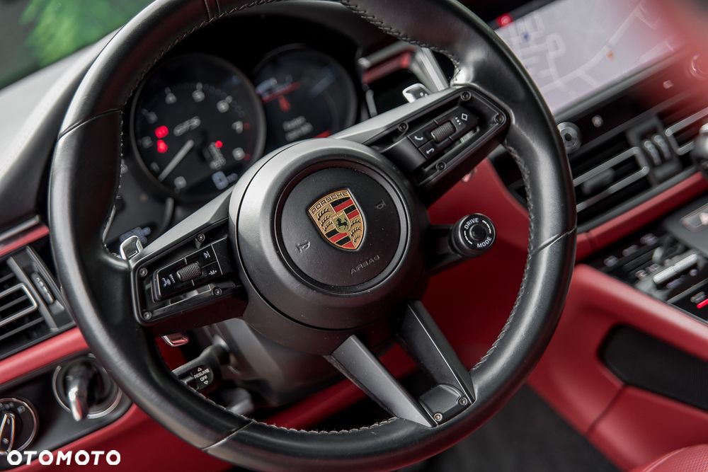 Porsche Macan GTS PDK - 17