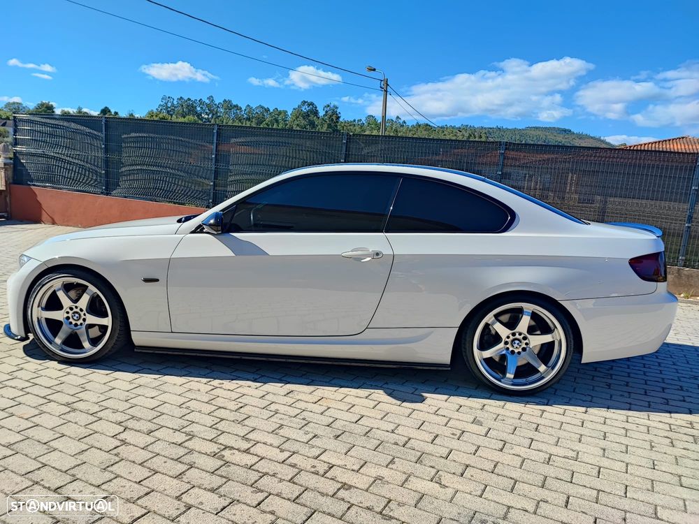 BMW 335 i Auto - 2