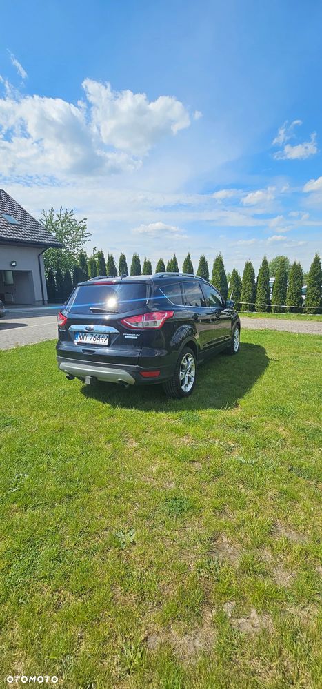Ford Escape 2.0 EcoBoost AWD Titanium - 2