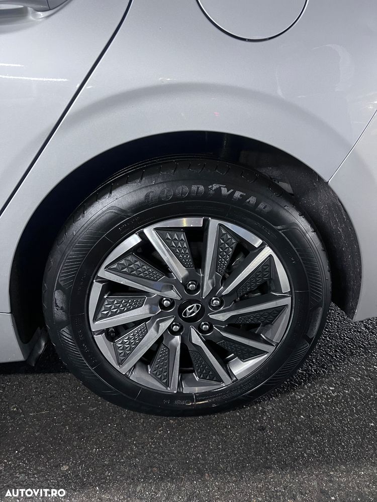 Hyundai IONIQ 136CP Exclusive - 8