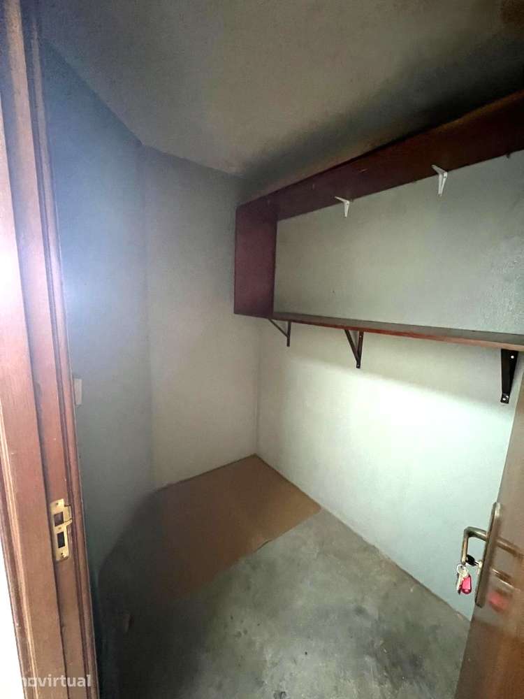 Armazém de 4m² em Vila Nova de Gaia com Boa localização - Grande imagem: 3/15