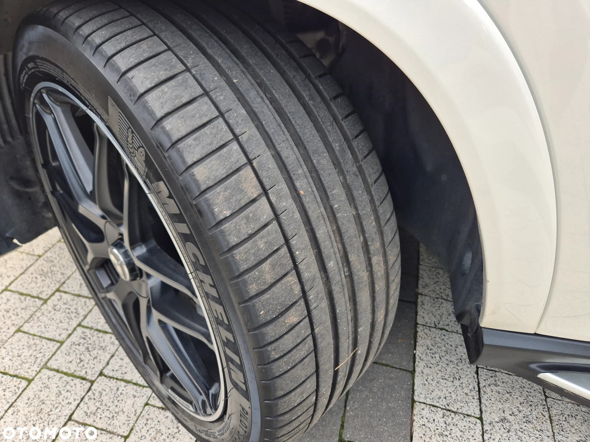Mercedes-Benz GLE AMG Coupe 53 4-Matic Premium Plus - 23