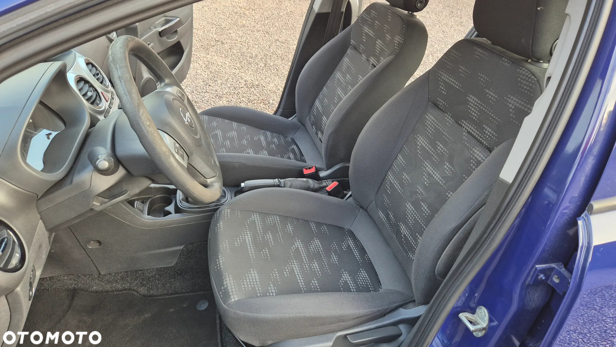 Opel Corsa 1.4 16V Edition - 14