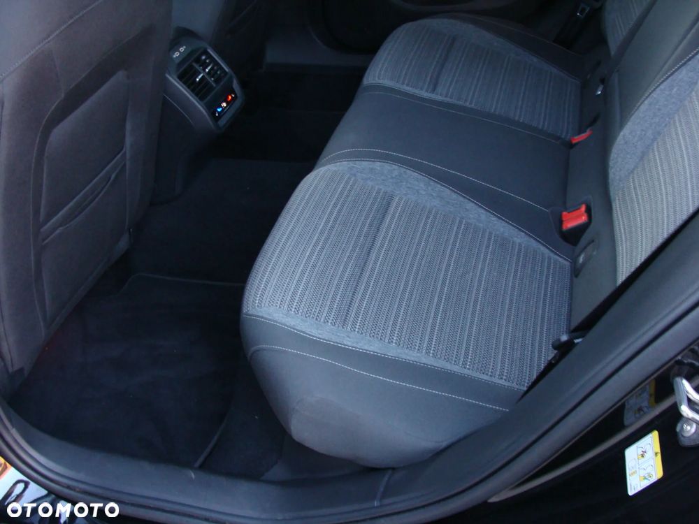 Skoda Superb 2.0 TDI DSG Selection - 8