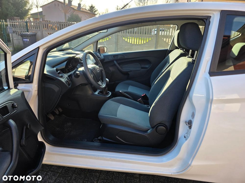 Ford Fiesta 1.25 Ambiente - 9