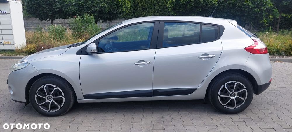 Renault Megane 1.6 16V 110 Dynamique - 8