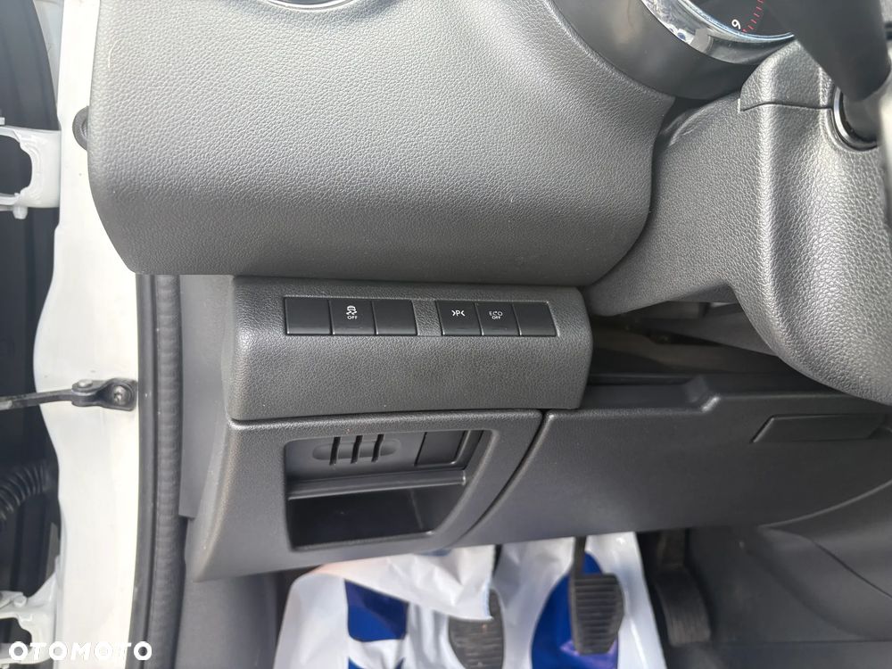 Peugeot 5008 2.0 BlueHDi Allure 7os - 21