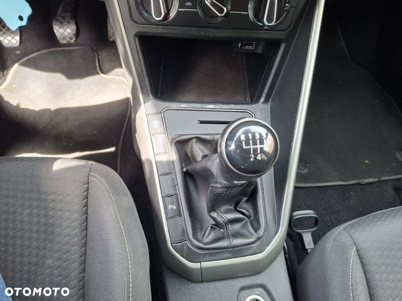Volkswagen Polo 1.6 TDI SCR UNITED - 24
