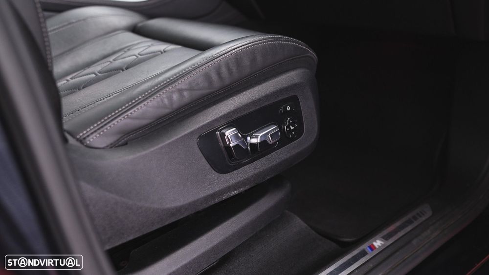 BMW X5 45 e xDrive Pack M - 41