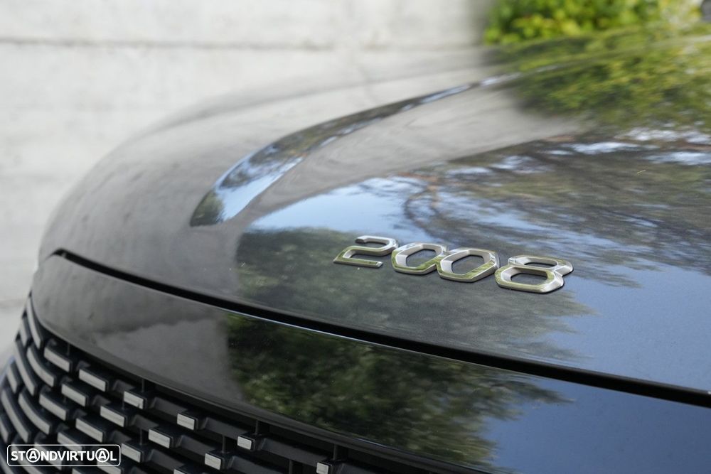 Peugeot 2008 1.2 PureTech Allure Pack - 26