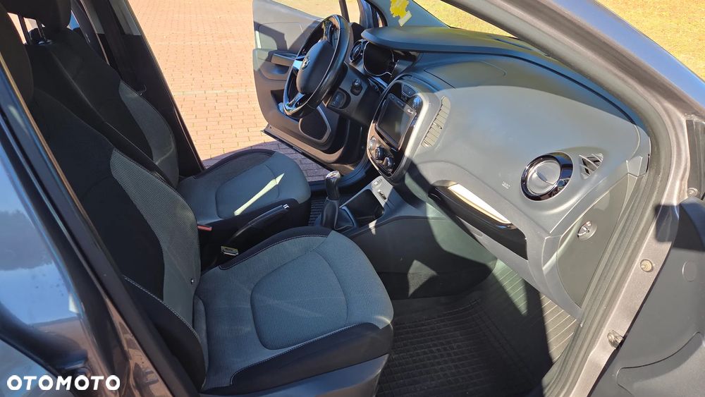 Renault Captur - 10