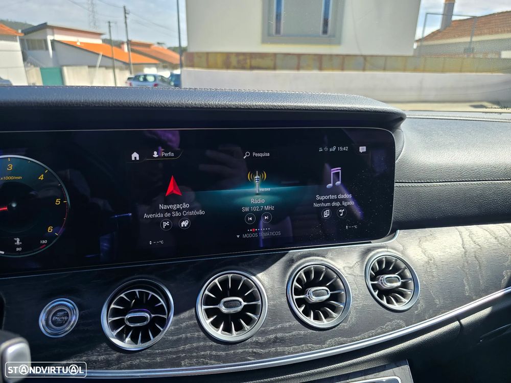 Mercedes-Benz E 220 d 9G-TRONIC AMG Line - 22