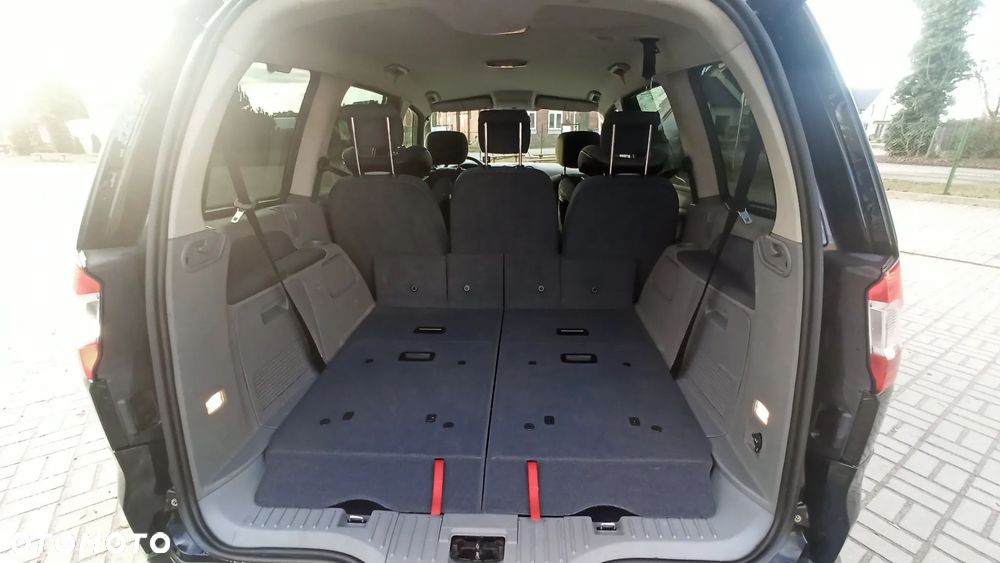 Ford Galaxy - 28
