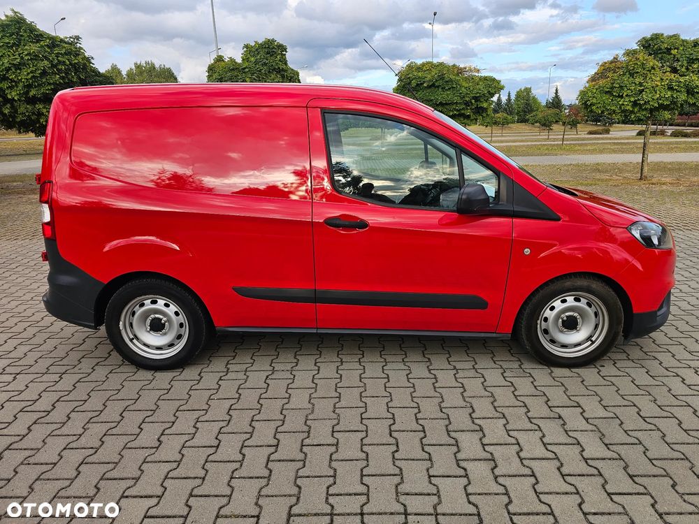 Ford TRANSIT Courier - 8
