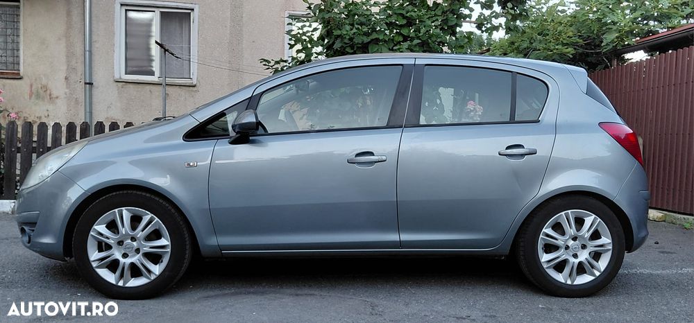 Opel Corsa - 4