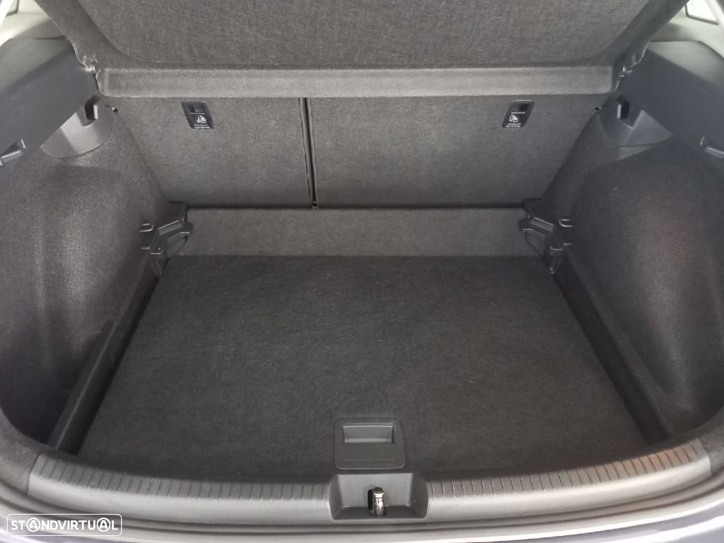 VW Taigo 1.0 TSI Urban - 21
