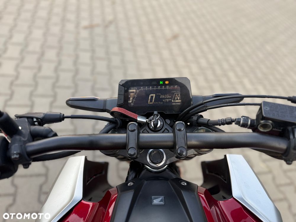 Honda CB - 9