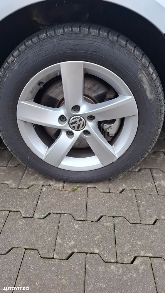 Volkswagen Passat 2.0 TDI DPF DSG Comfortline - 9