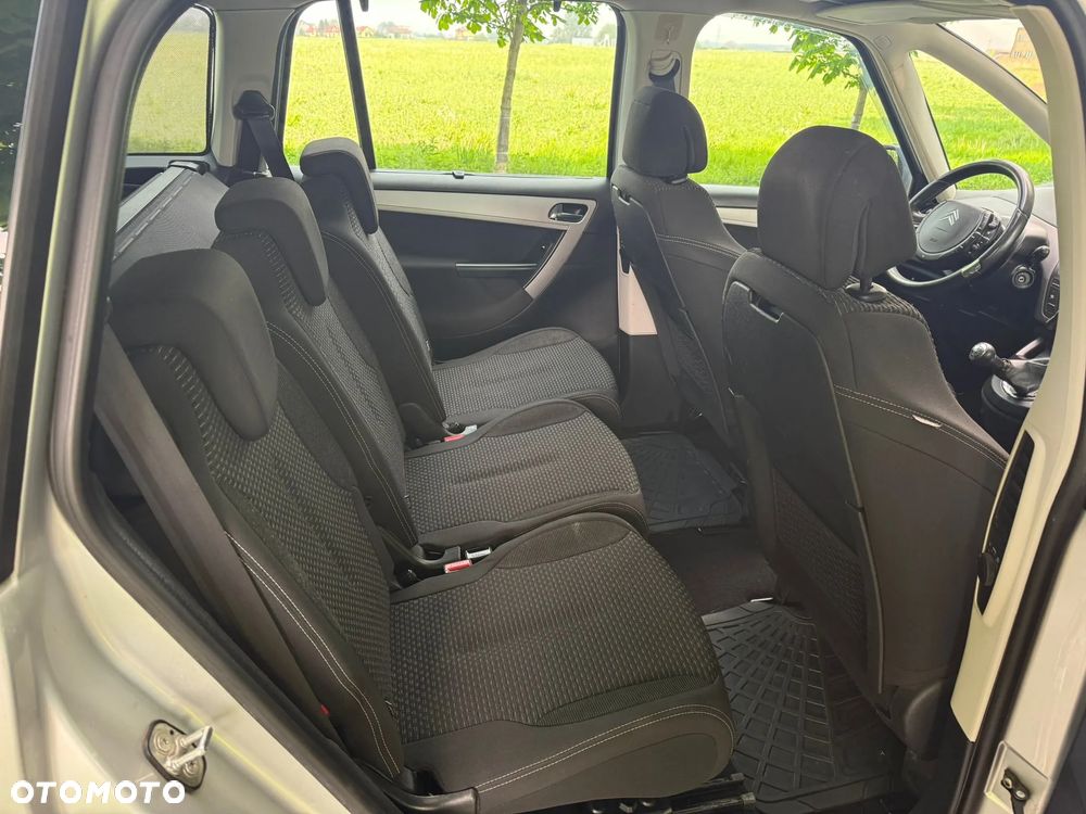 Citroën C4 Picasso - 9