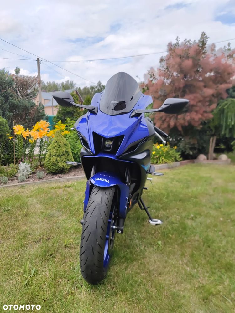 Yamaha R7 - 8