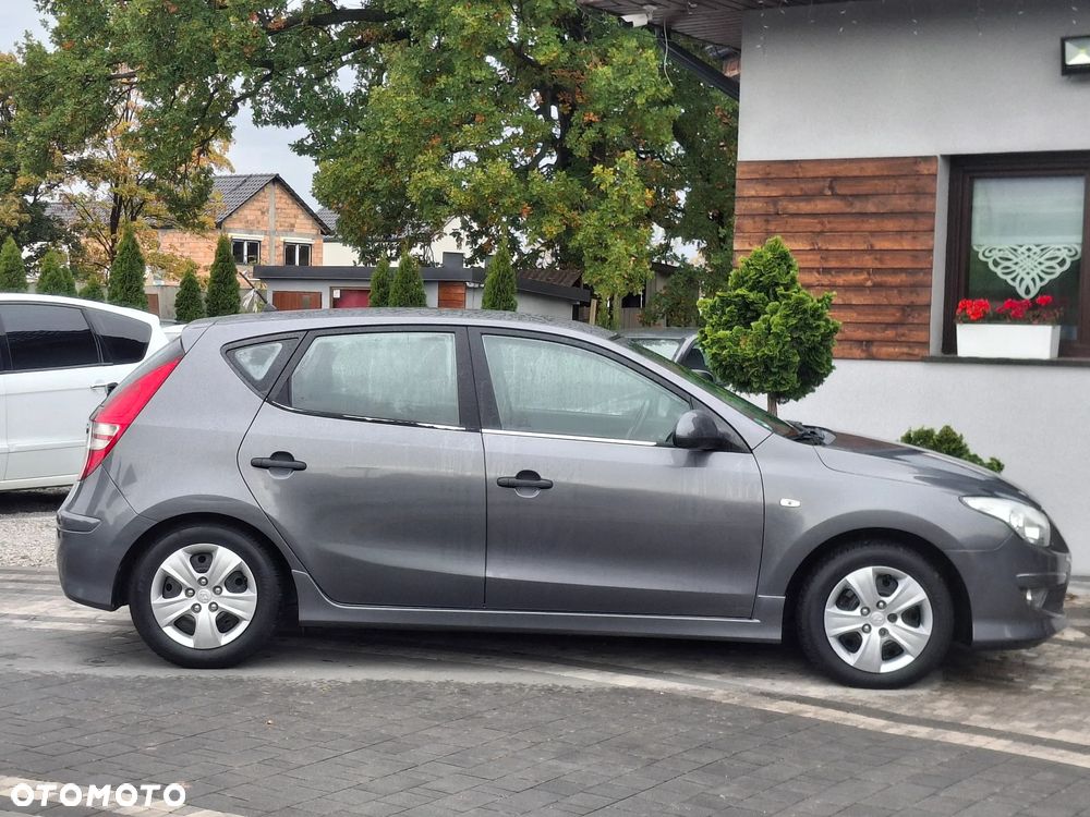 Hyundai i30 1.6 CRDi Comfort - 22