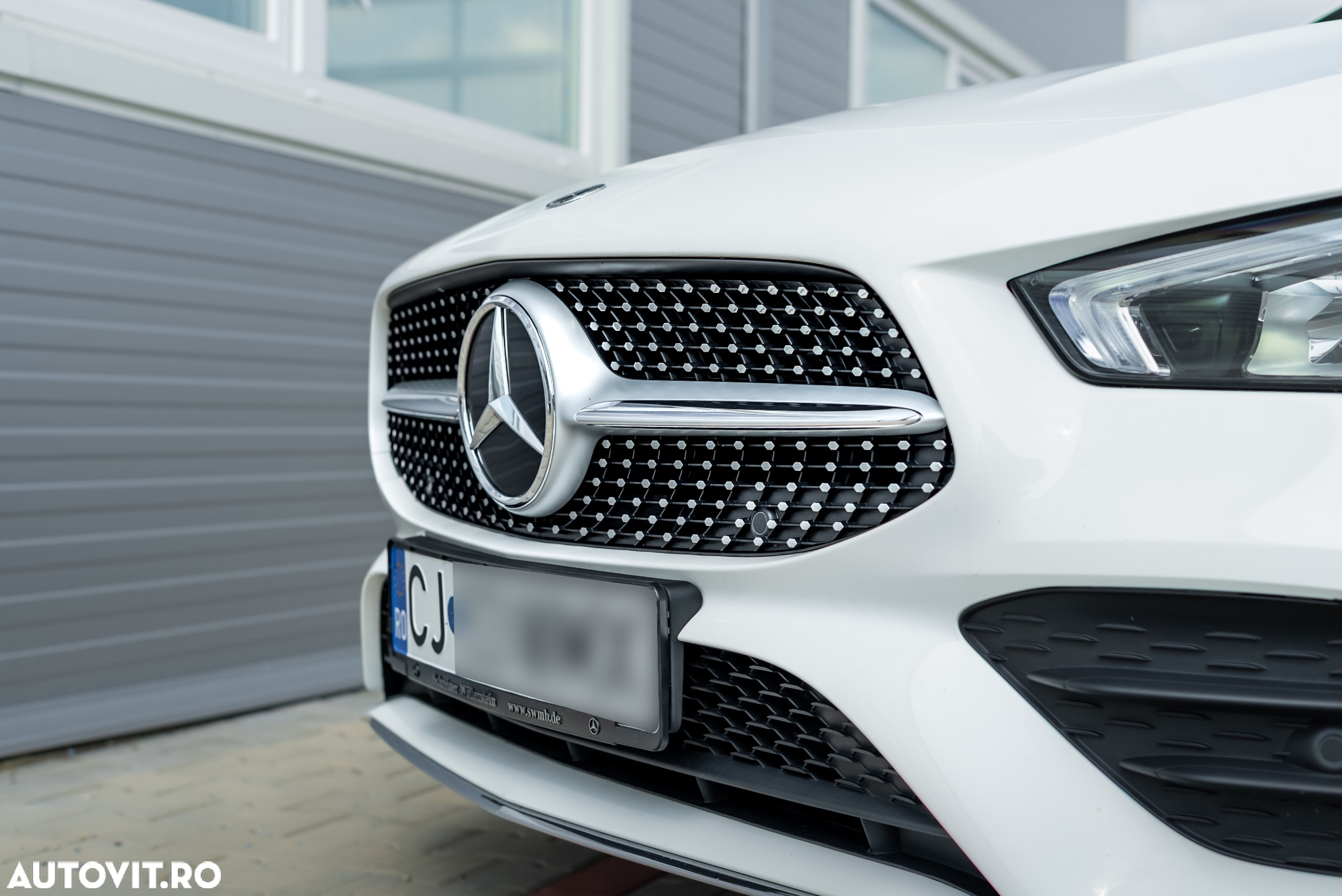 Mercedes-Benz CLA 180 7G-DCT AMG Line - 9