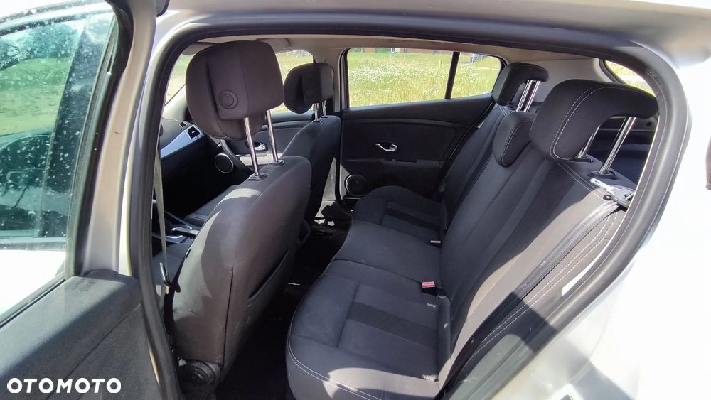Renault Megane - 11
