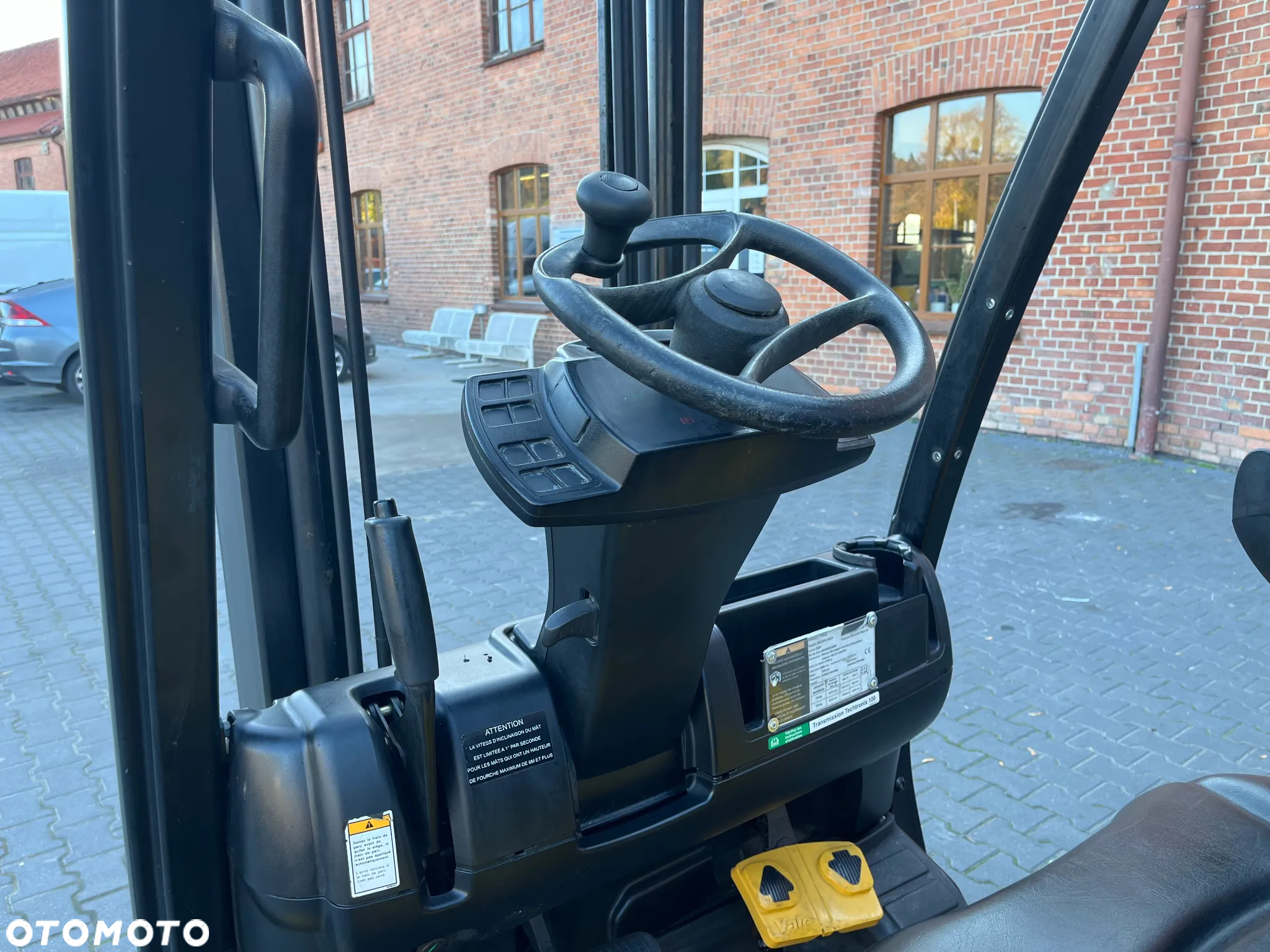 Yale GLC25VX - 25