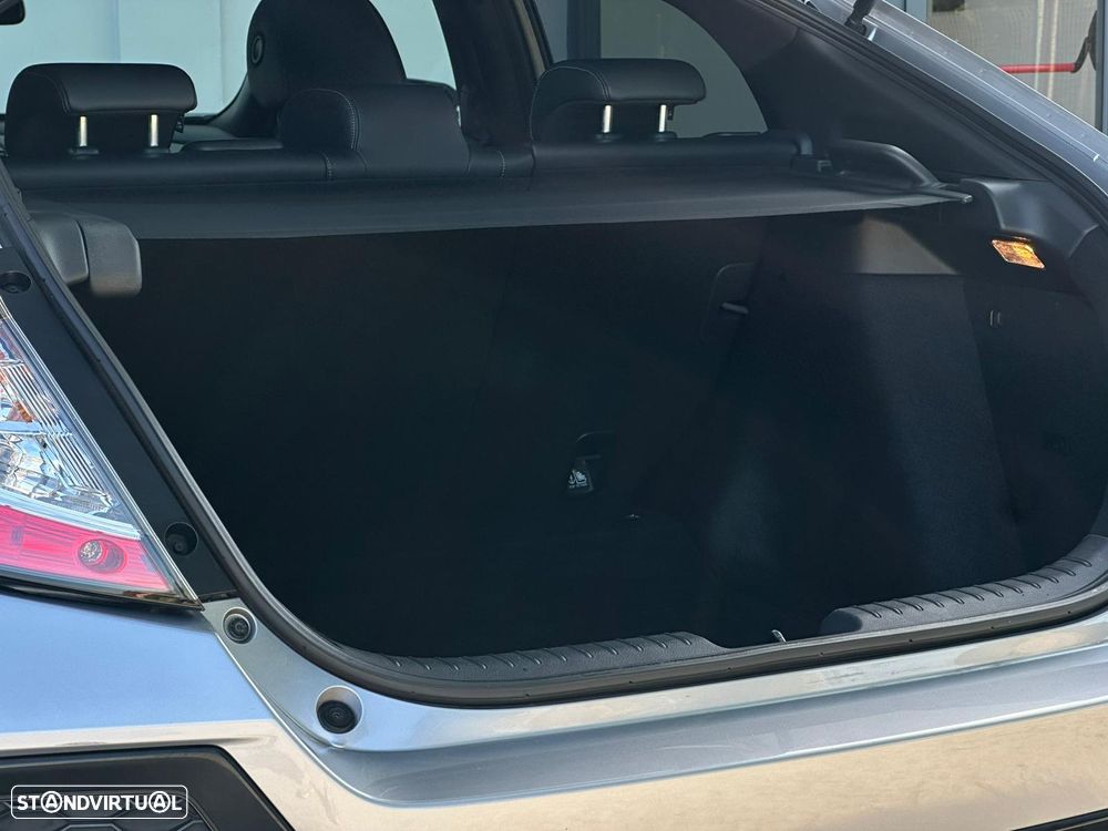 Honda Civic 1.0 i-VTEC Turbo CVT Elegance - 25