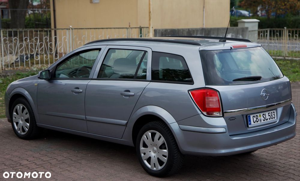 Opel Astra 1.6 - 24
