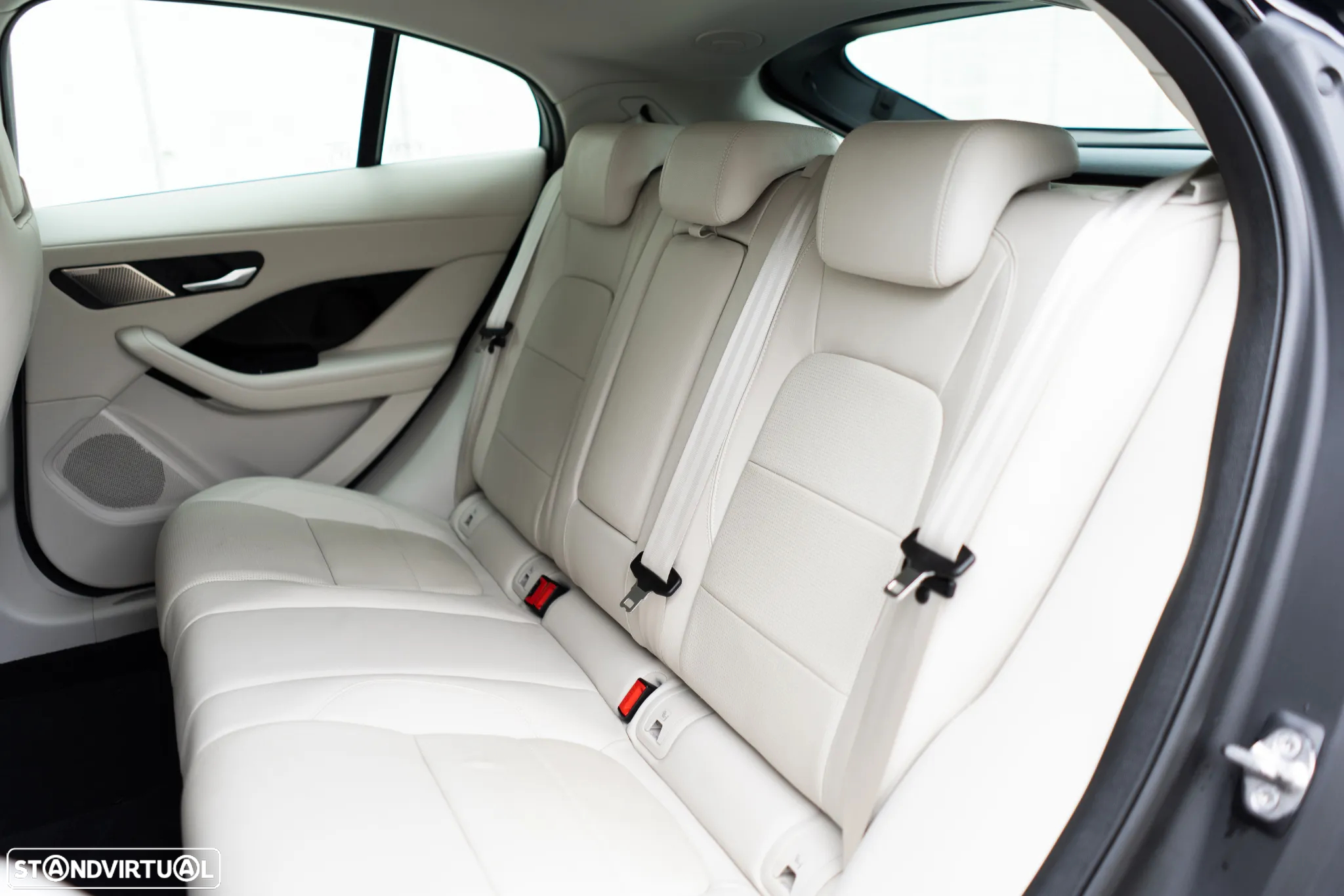 Jaguar I-Pace EV400 AWD S - 26